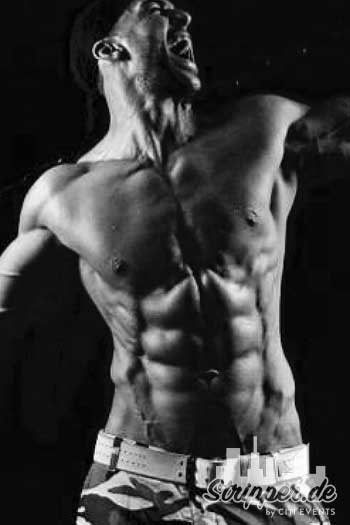 Südländischer Menstripper